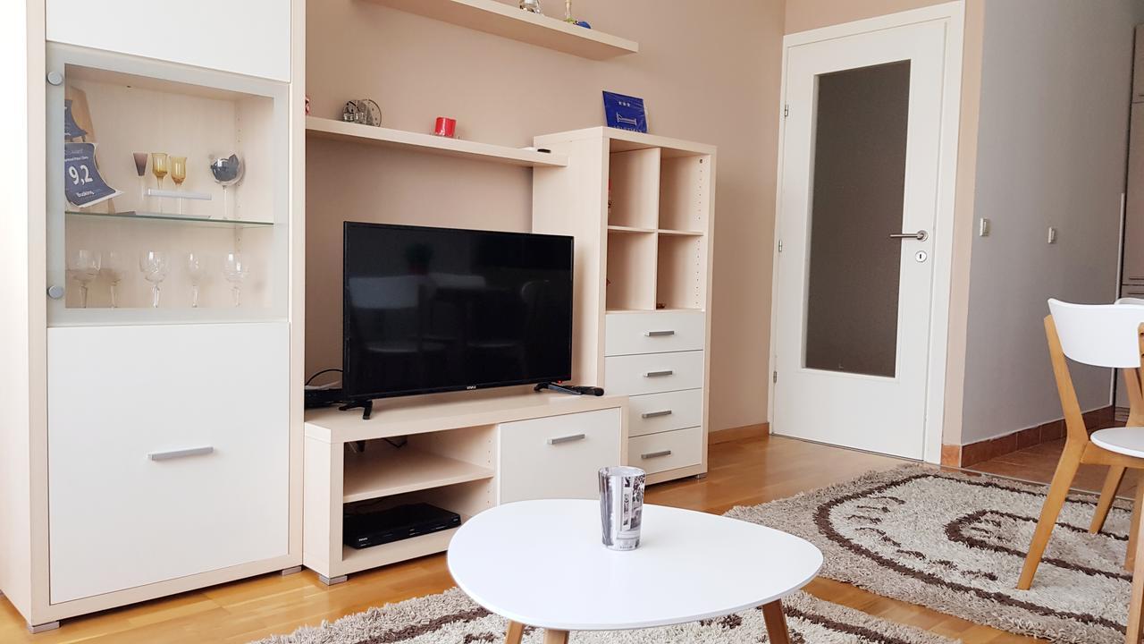 Apartment Petar i Dora Zagreb Exteriör bild